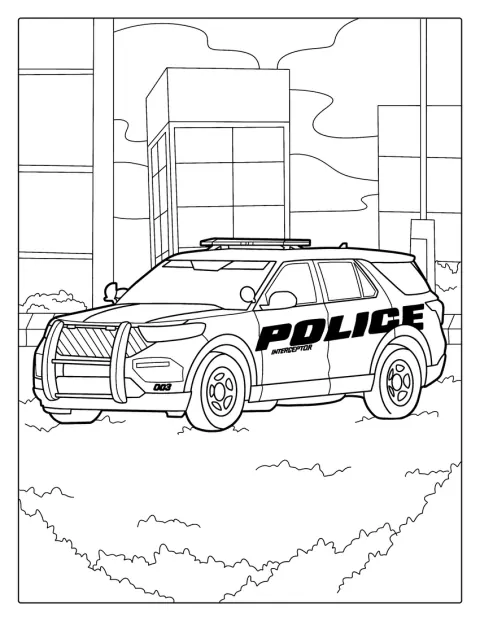 En SUV med polisens märkning står parkerad.