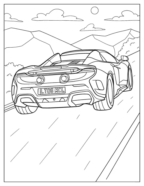 Bakifrån syns en McLaren 675LT med en stor spoiler.