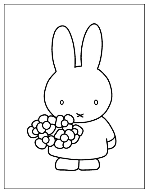 ミッフィーの手には、花が握られています。