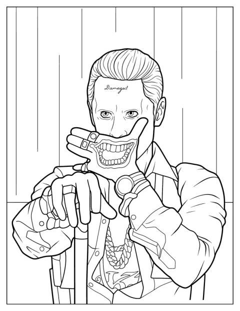 Joker ler hånlig mot en person utenfor bildet.