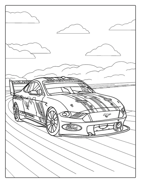 Mustang kiitää pitkin kilparataa.