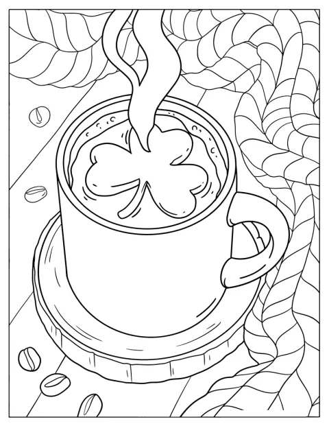 Uma chávena de chá quente tem um trevo desenhado na superfície.