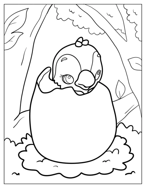 Malé ptáče Hatchimals vykukuje z rozbité skořápky.