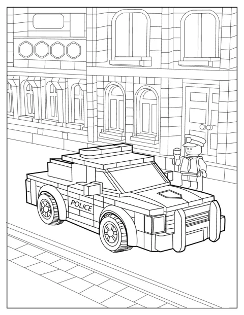 Une voiture de police LEGO détaillée est garée dans une rue de la ville.