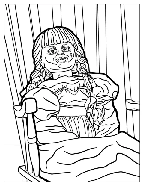 Annabelle-dockan sitter med ett skrämmande, stelt ansikte.
