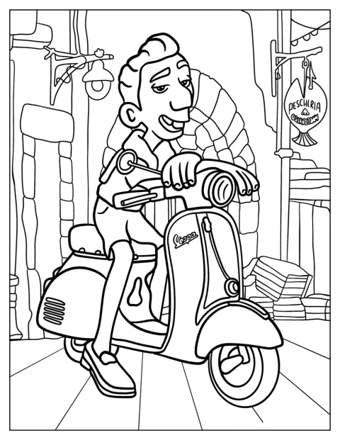 Ercole Visconti sidder på sin Vespa.