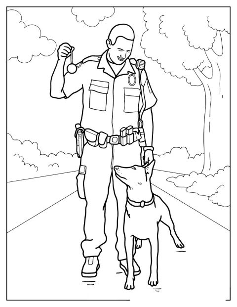 Policjant ćwiczy z psem policyjnym.