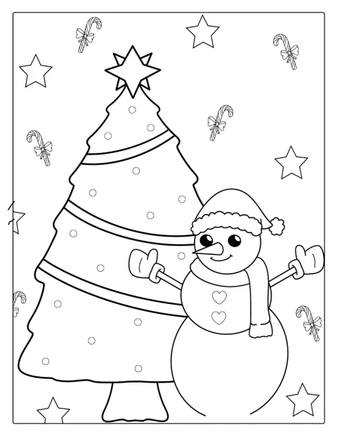 En snømann står ved siden av et pyntet juletre.