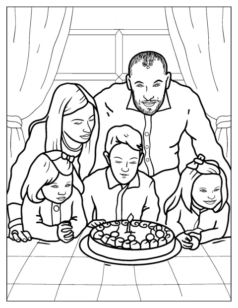 En familie fejrer fødselsdag sammen.